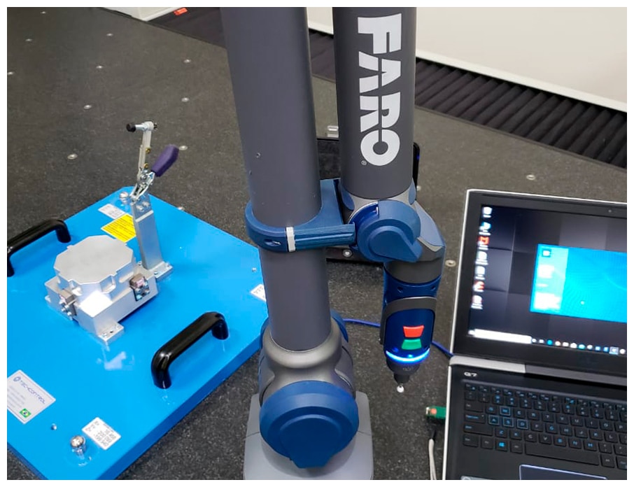 MEDIÇÃO COM BRAÇO FARO QUANTUM